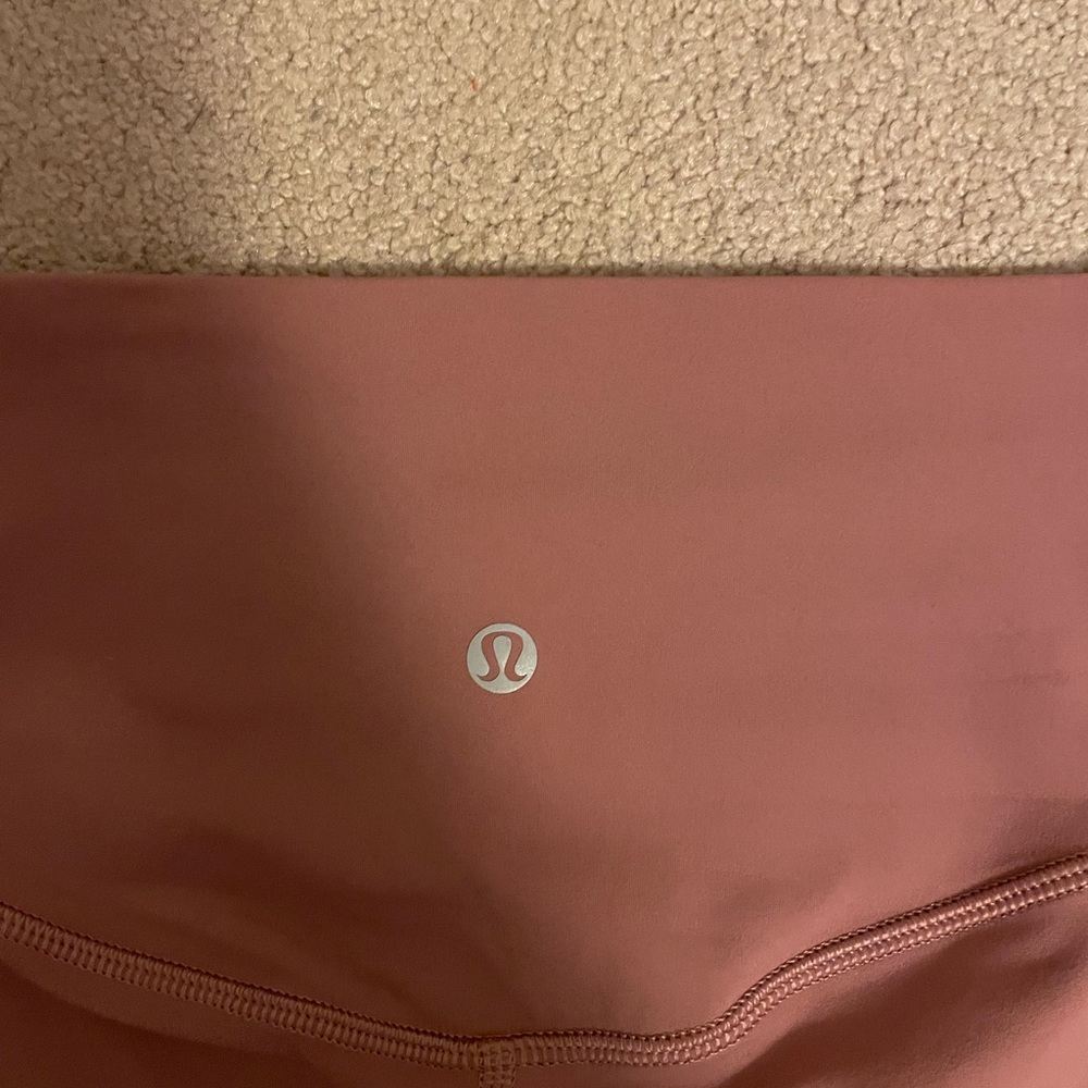 Lululemon pink leggings
